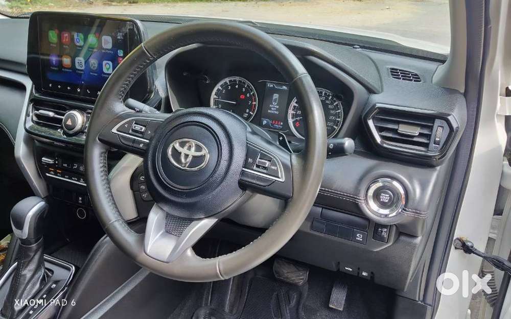 Toyota Urban Cruiser Hyryder 1.5 V Neo Drive At, 2025, Petrol