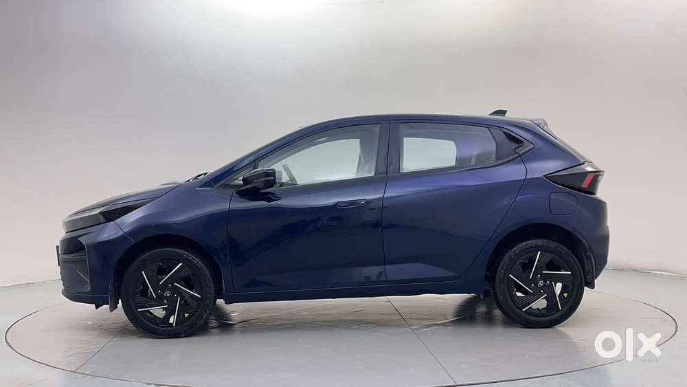 Tata Altroz 1.2 Xz Plus Petrol, 2025, Petrol
