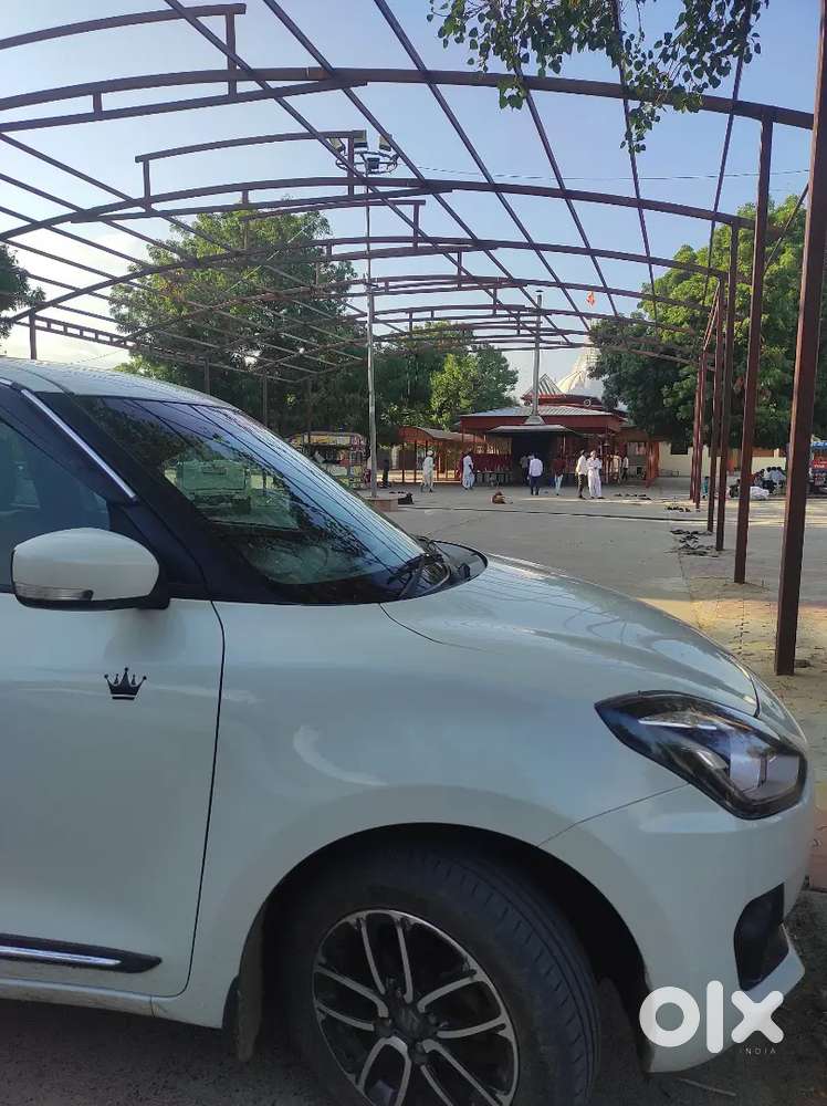 Mujhe Badi Gadi Leni Hai 7 Seater Esliye  Main Sel Kar  Raha Hun