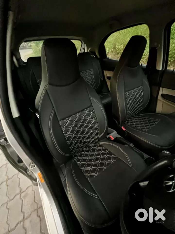 Tata Tiago 1.2 Revotron Xt, 2018, Petrol