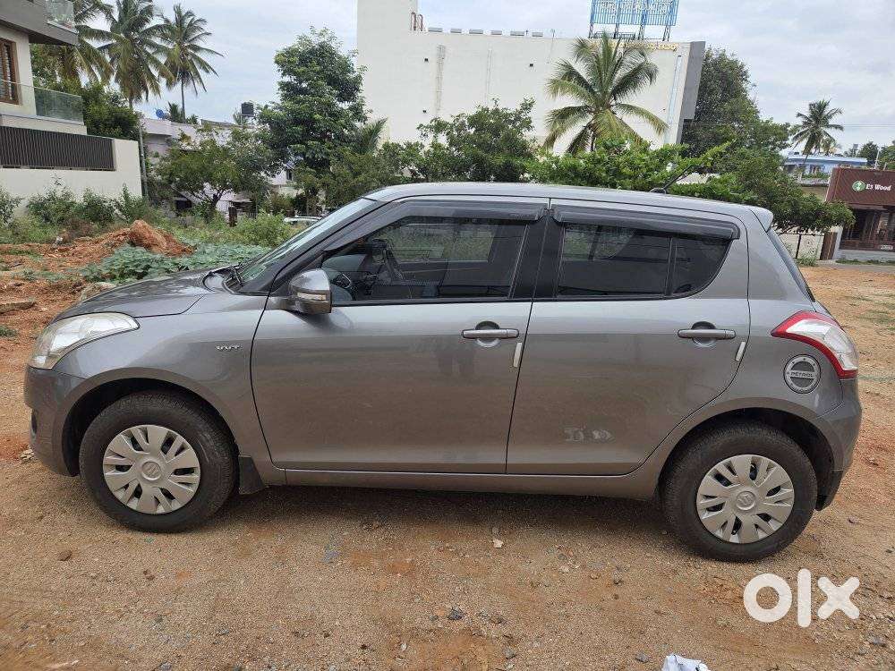 Maruti Suzuki Swift VXi + Manual, 2012, Petrol