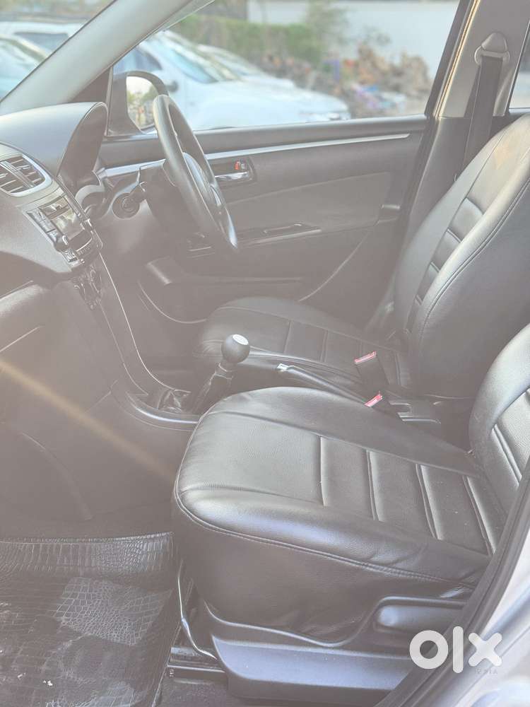 Maruti Suzuki Swift Vxi Abs Bsiv, 2015, Petrol