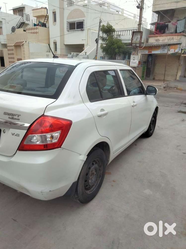 Swift Dzire Petrol 2016