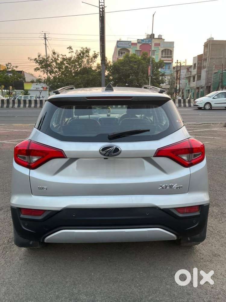 Mahindra Xuv300 W8, 2021, Petrol