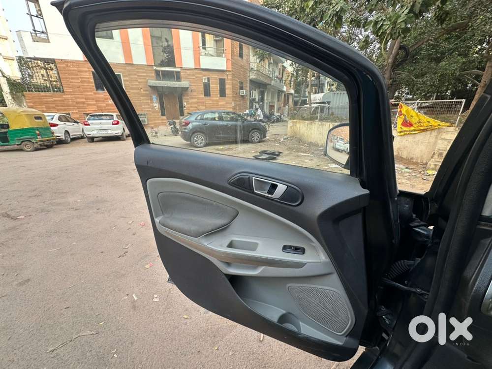 Ford Ecosport Petrol 2015