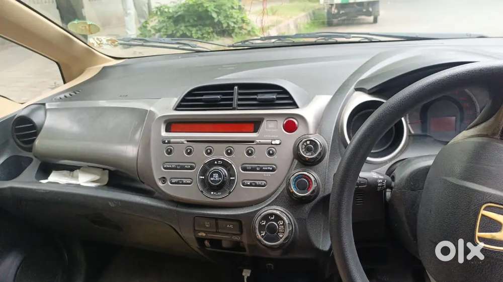 Honda Jazz 2012 Cng & Hybrids 175000 Km Driven