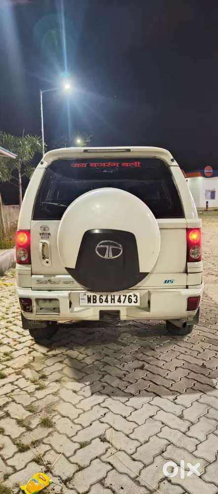 Tata Safari