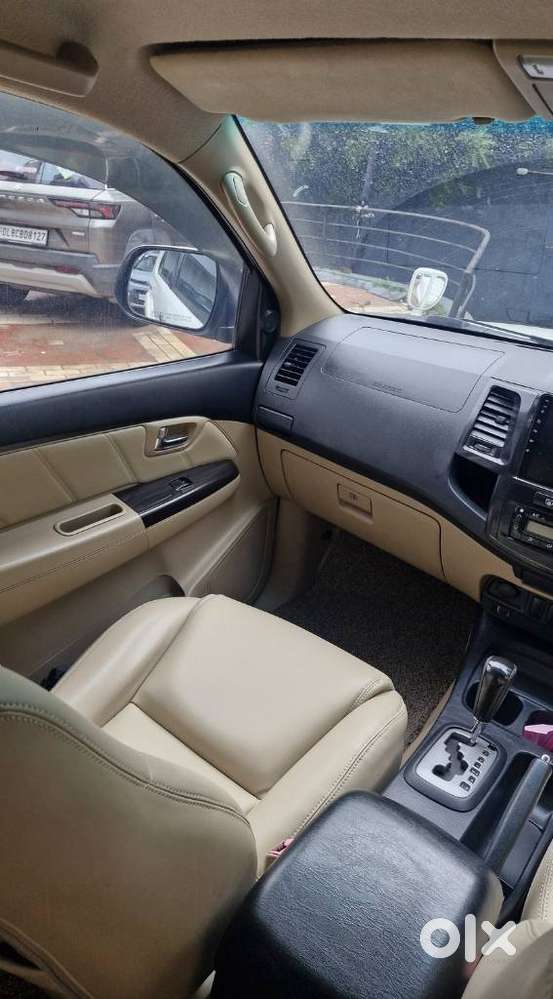 Toyota Fortuner 3.0 4x2 Automatic, 2015, Diesel
