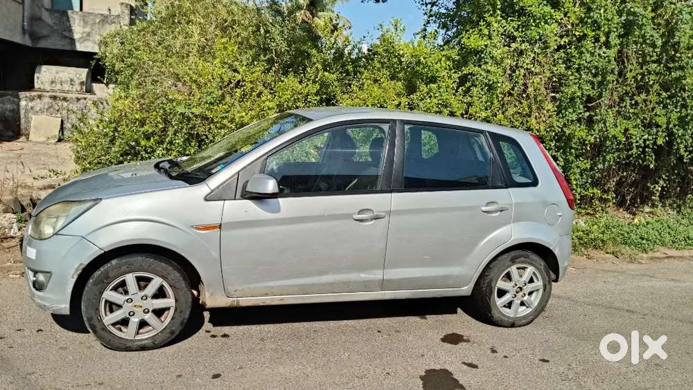 Ford Figo 2011 Diesel 120000 Km Driven
