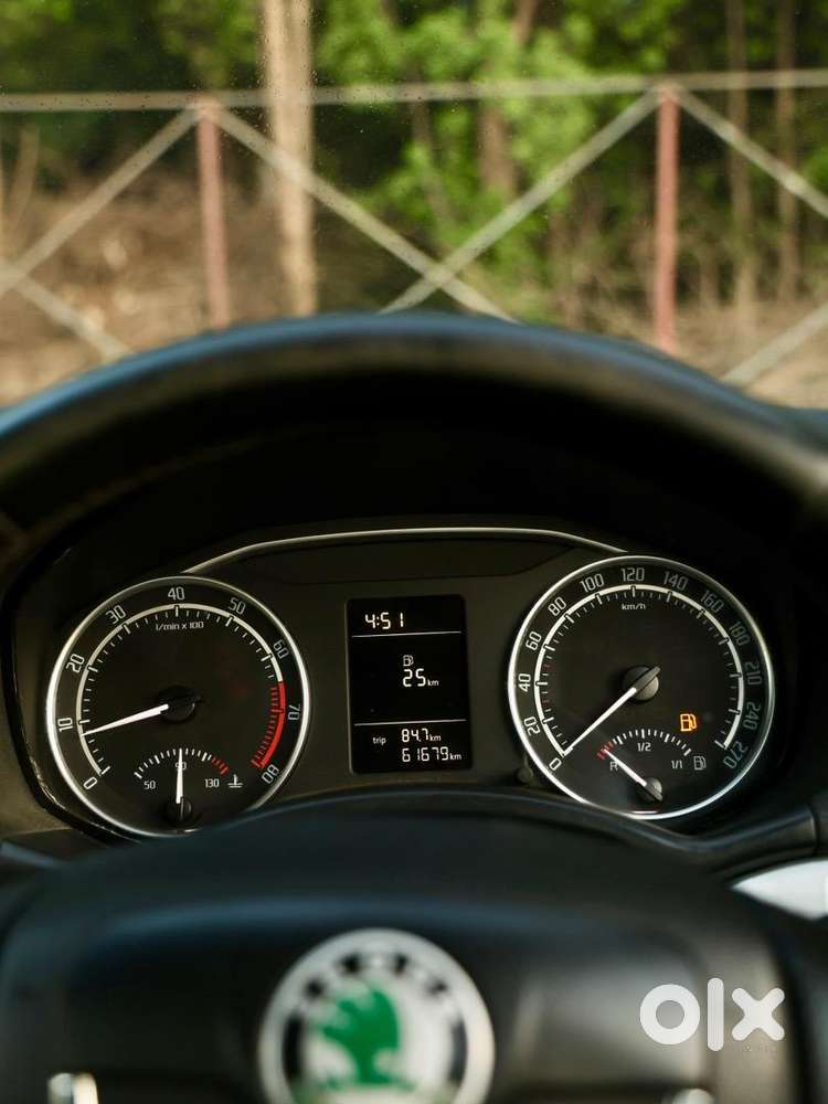 Skoda Laura Vrs 2012