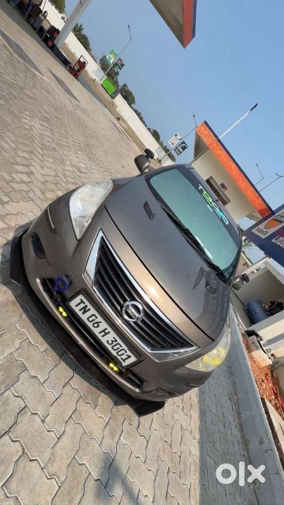 Nissan Diesel Car 2012