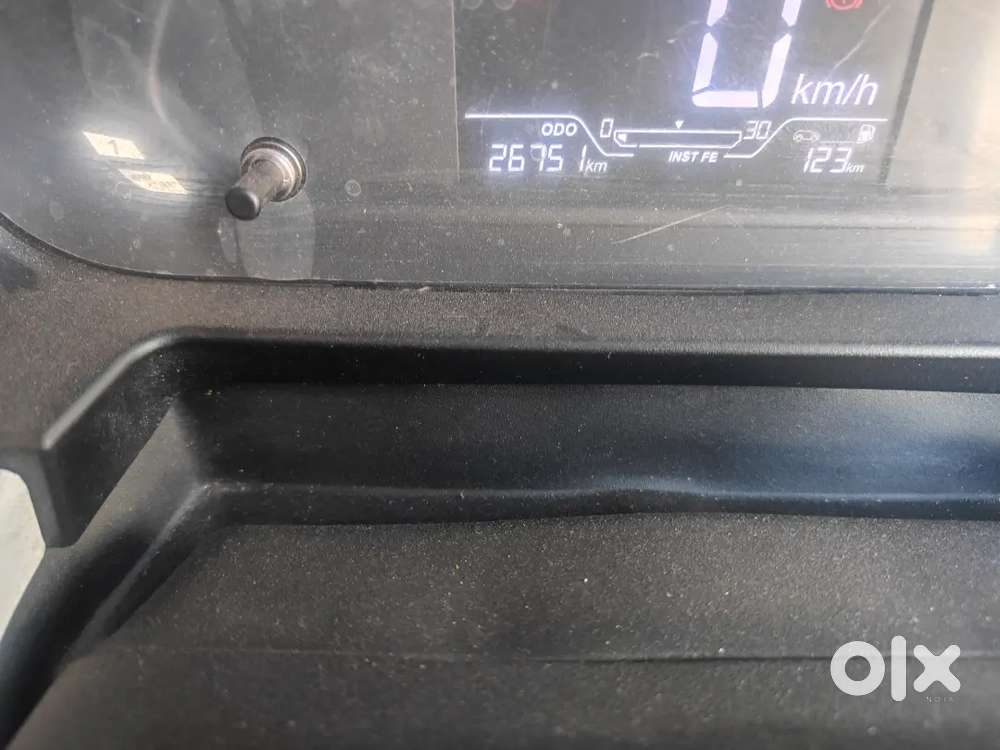 Tata Punch Base Model -central Locking + Speaker Base Tube Display