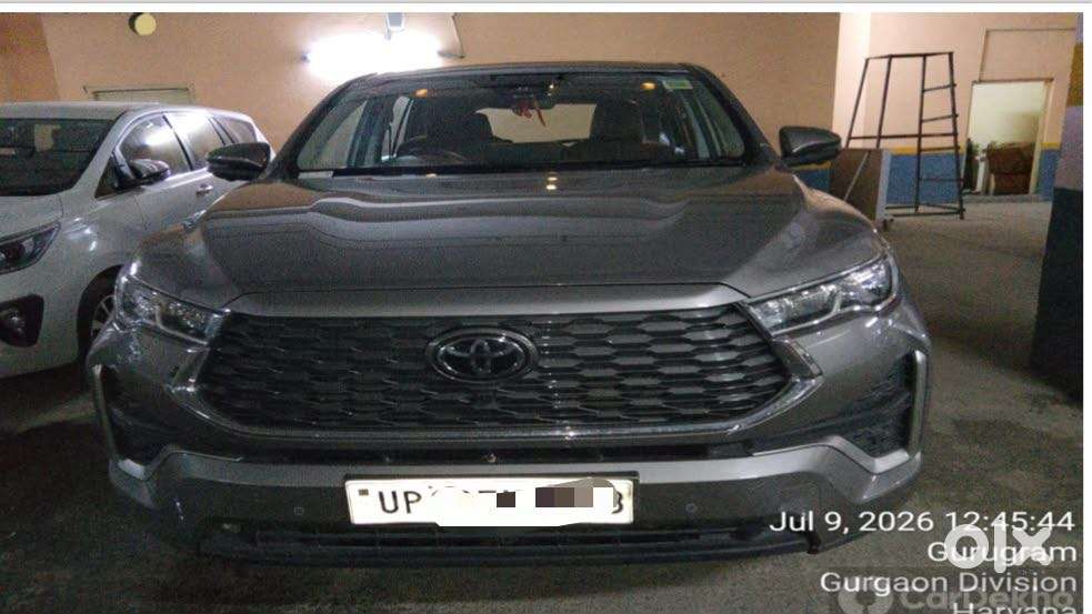 Toyota Innova Hycross 2.0 Zx (o) Hybrid 7 Str, 2025, Cng & Hybrids