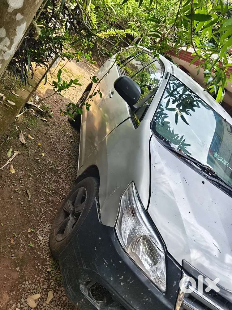 Toyota Innova 2007model G4 Papper Full Fit