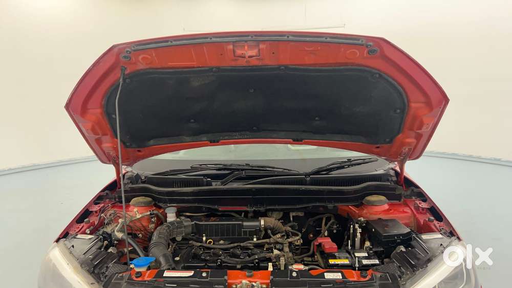 Maruti Suzuki Vitara Brezza 1.5 Zxi Plus Dual Tone, 2022, Petrol