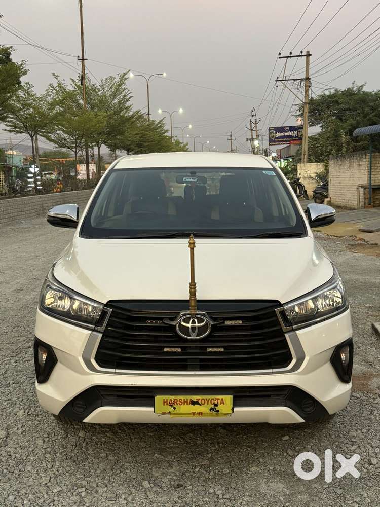 Toyota Innova Crysta 2.4 G Mt 8s, 2021, Diesel
