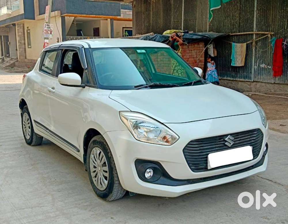 Maruti Suzuki Swift Vxi Ags, 2020, Petrol