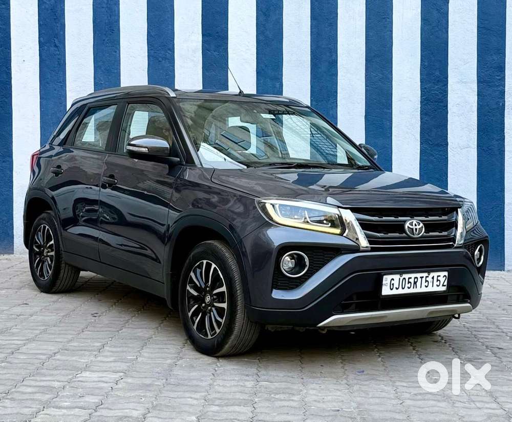 Toyota Urban Cruiser 1.5 Premium Grade Dual Tone At, 2022, Petrol
