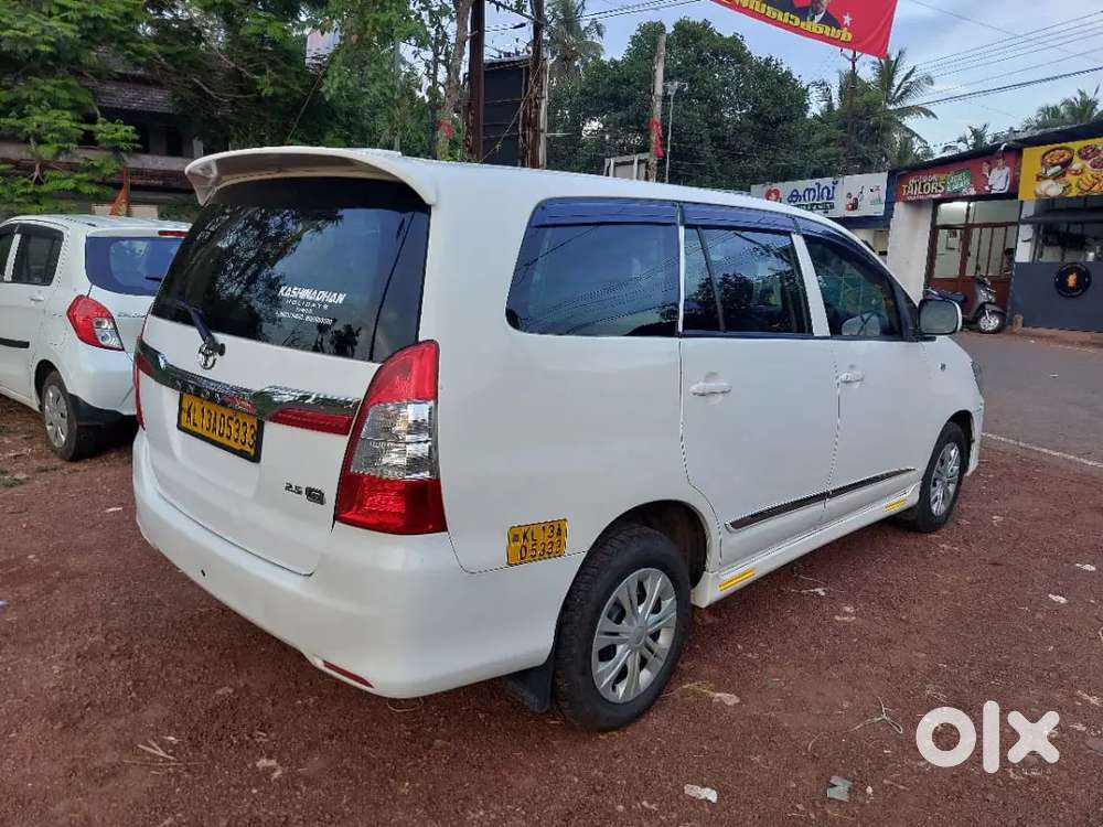 Toyota Innova Diesel 2014