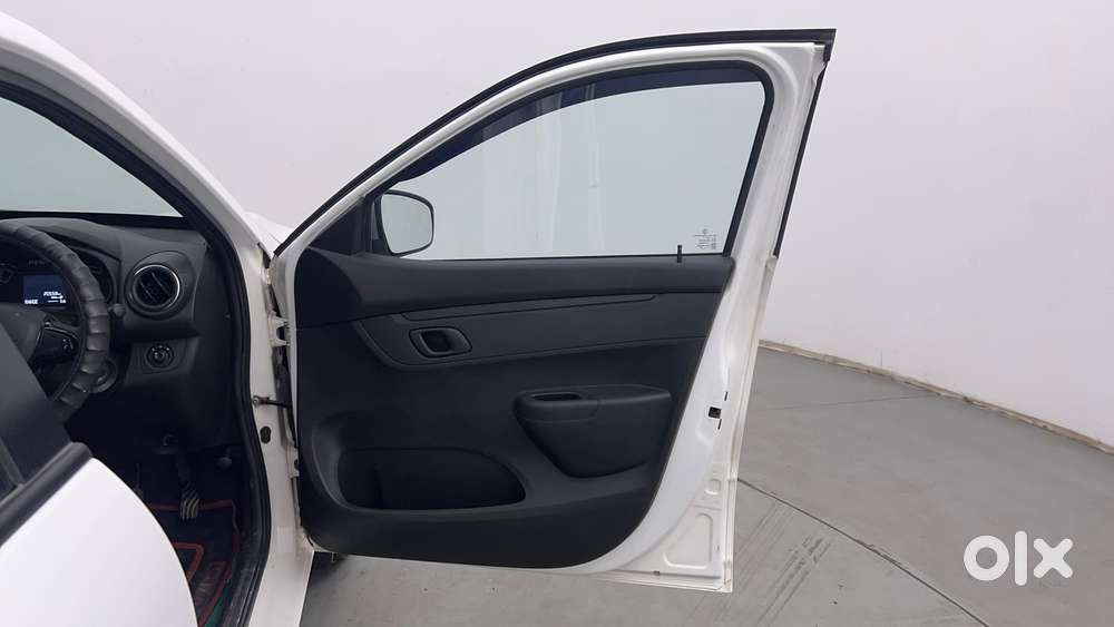 Renault Kwid 1.0 Rxt Amt, 2024, Petrol