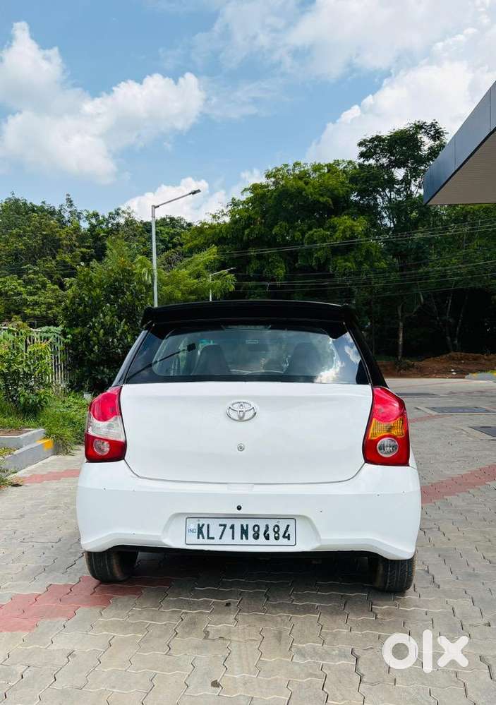 Toyota Liva Diesel 2013