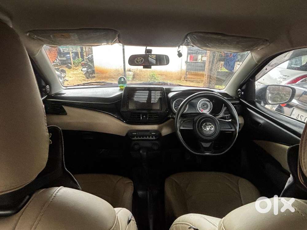 Toyota Glanza 1.2 E, 2023, Petrol