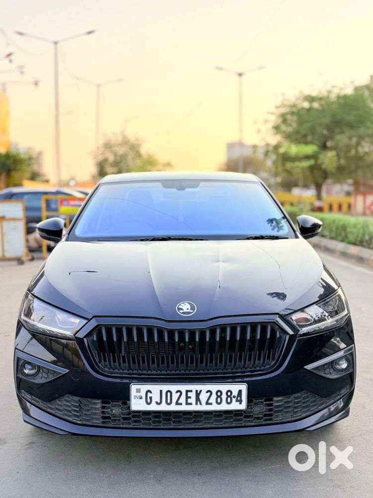 Skoda Slavia Style Matte 1.0 Tsi At, 2025, Petrol