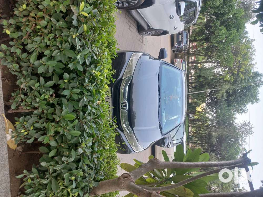 Honda City 2025/4lakh/1.30l Km /best In Drive