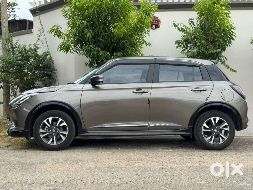 Maruti Suzuki Swift Zxi Plus Amt Dual Tone, 2026, Petrol