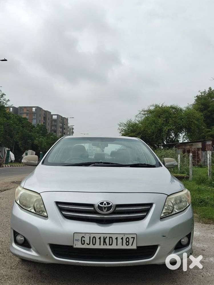 Toyota Corolla Altis G, 2010, Petrol