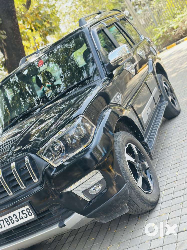 Mahindra Scorpio Classic 2.2 S 11 Mt 7 Cc, 2023, Diesel