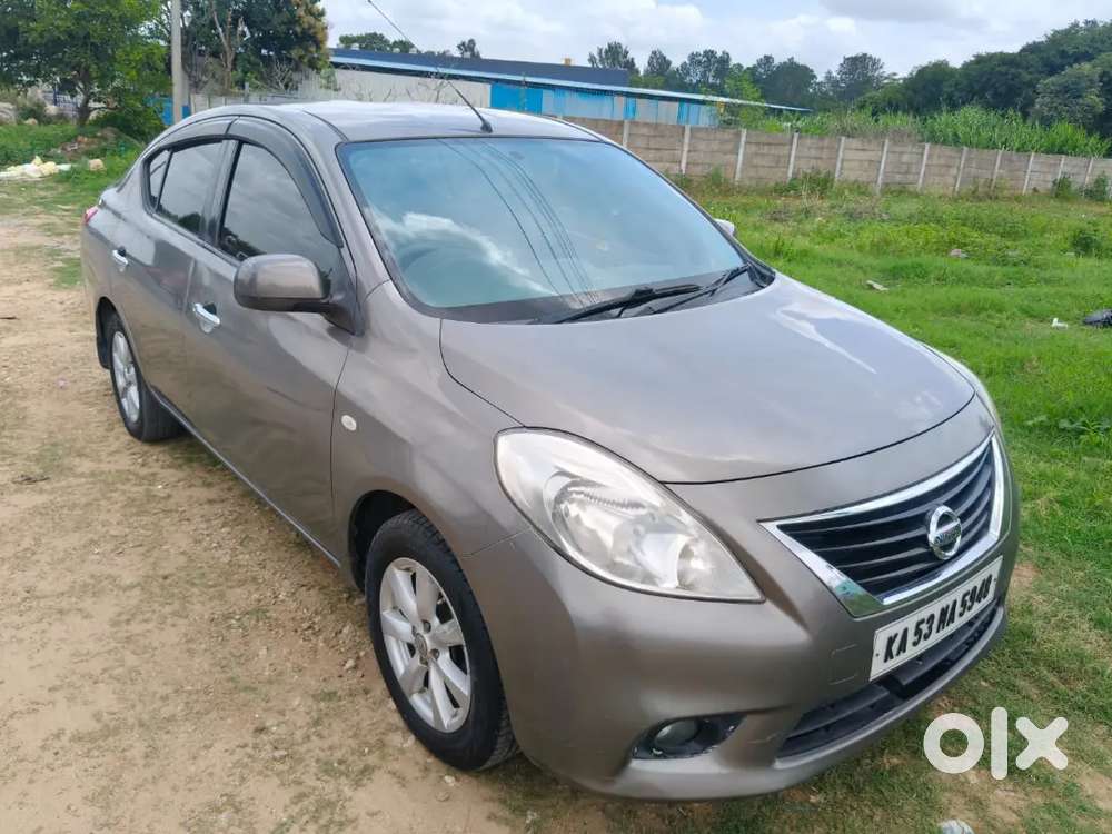 Nissan Sunny Edition 2013