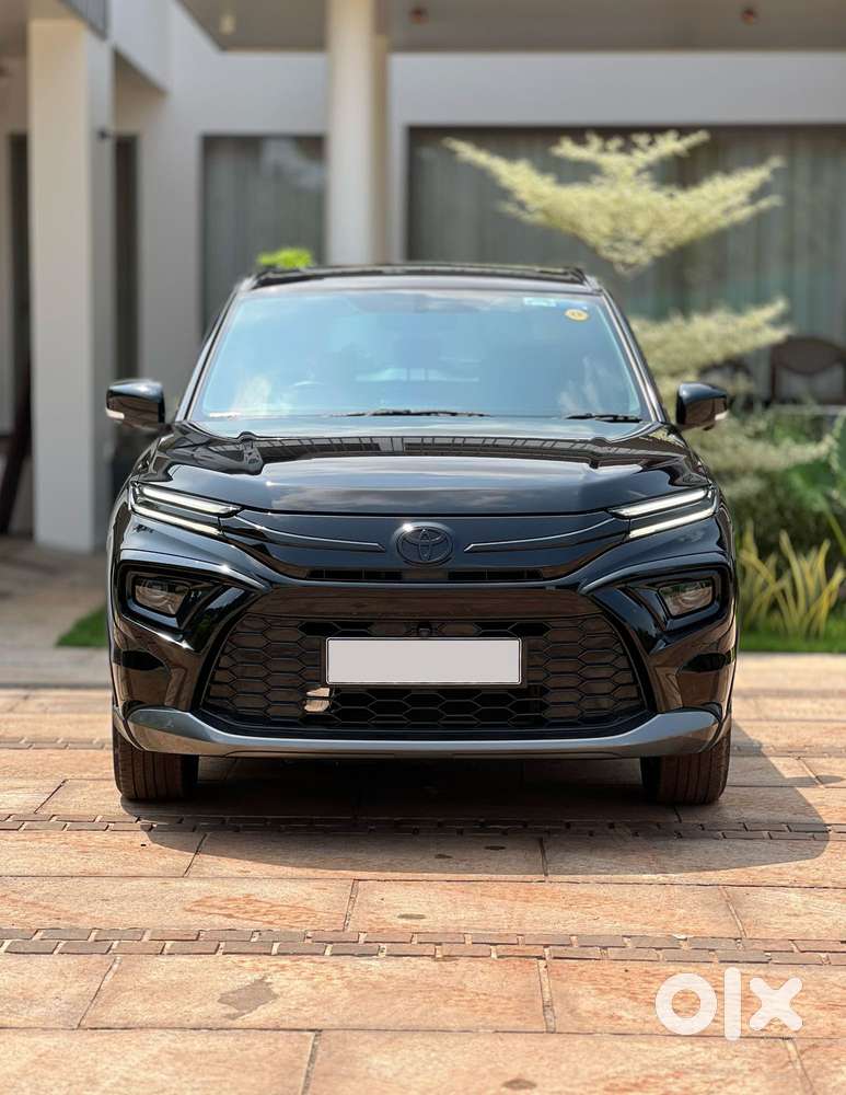 Toyota Urban Cruiser Hyryder 1.5 V Neo Drive At, 2025, Petrol