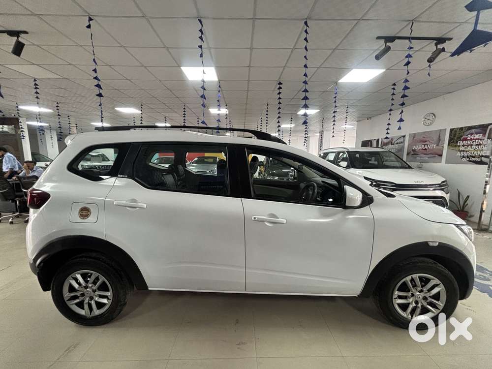 Renault Triber Rxt, 2020, Petrol