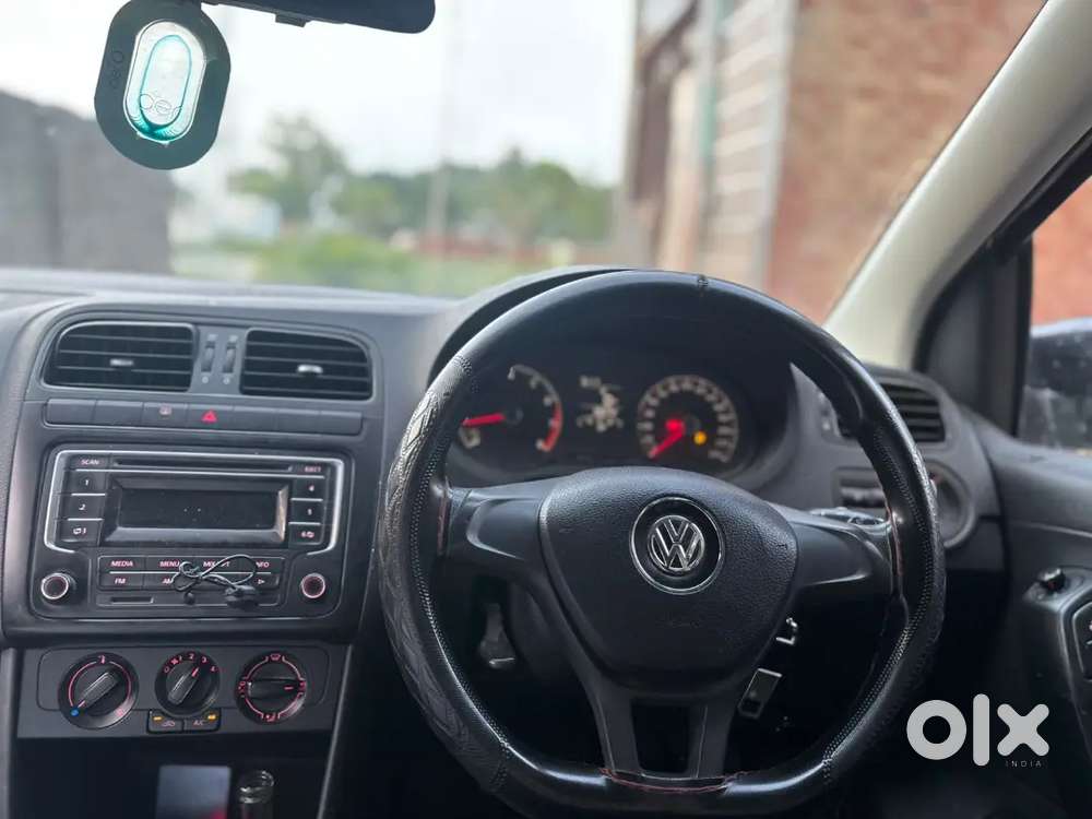 Volkswagen Polo 2014 Cng & Hybrids 60000 Km Driven