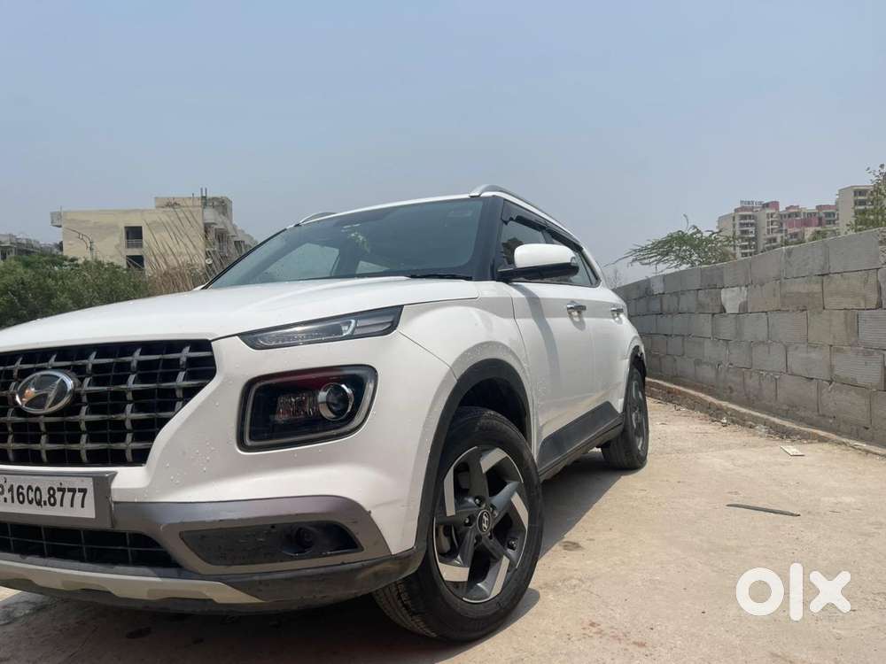 Hyundai Venue Sx Plus Turbo Dct, 2020, Petrol