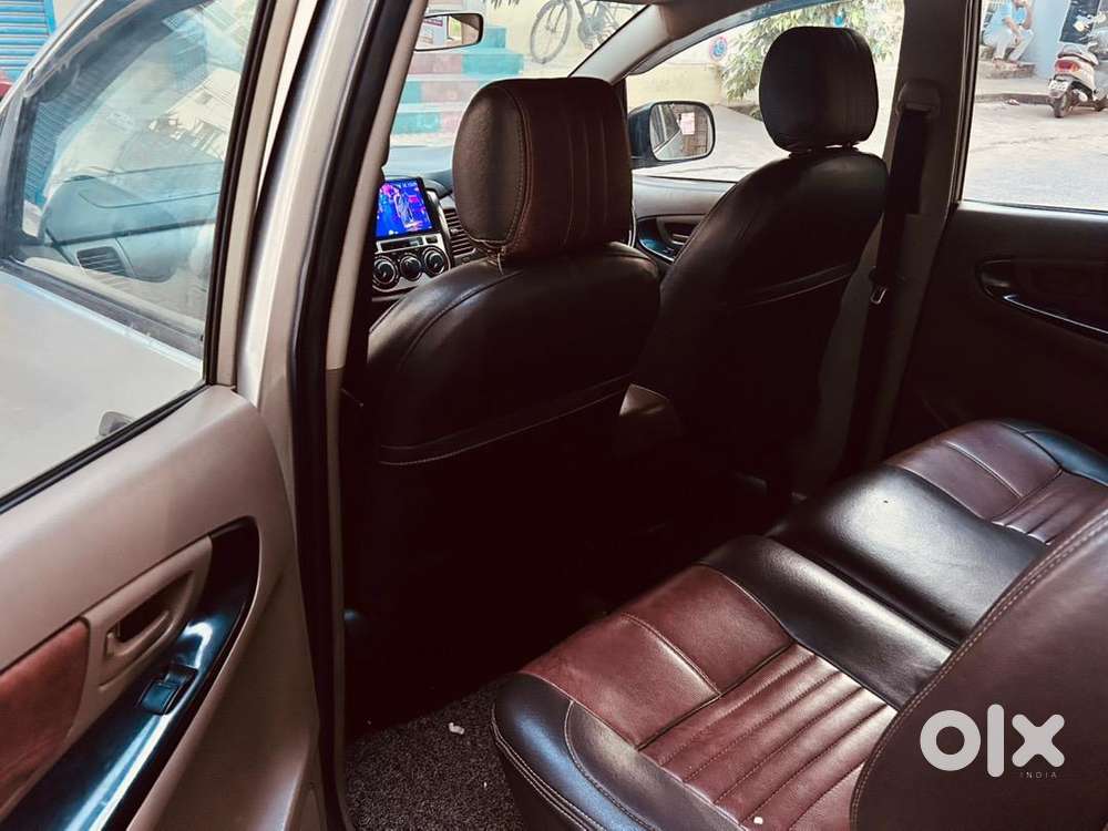 Toyota Innova 2015 Diesel Well Maintained