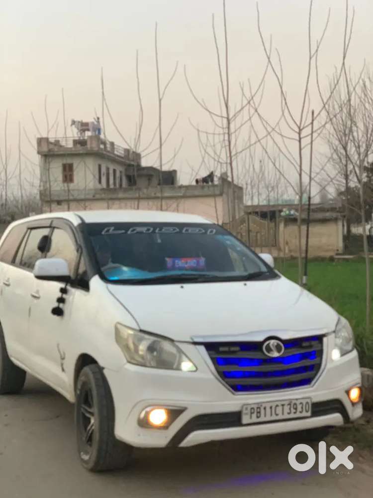 Toyota Innova 2010 Diesel 200000 Km Driven
