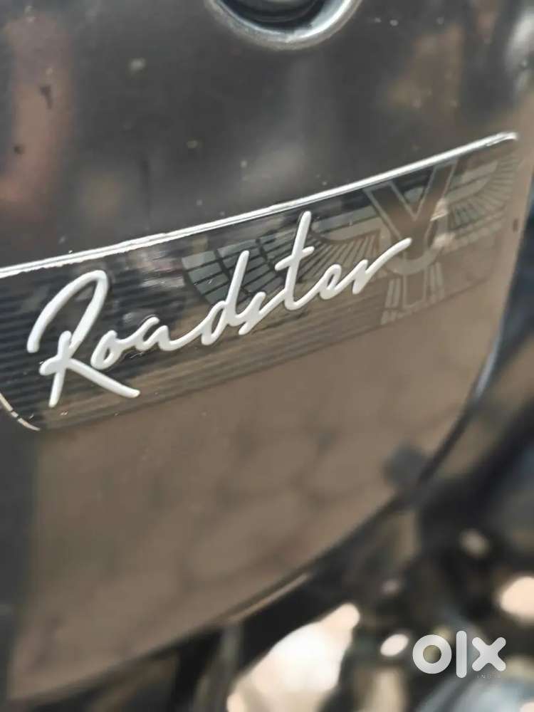 Yezdi Roadster 2022 Petrol Manual