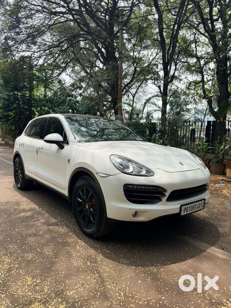 Porsche Cayenne 2013 Diesel 74000 Km Driven