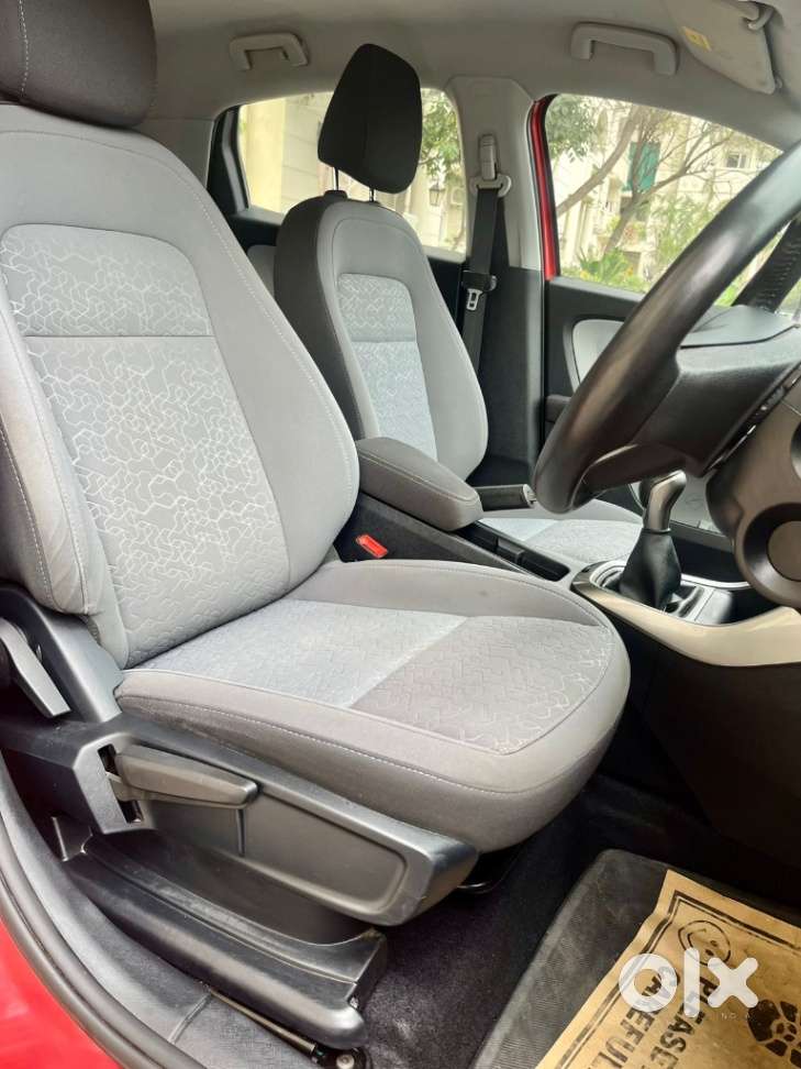 Tata Altroz 1.2 Xz (o), 2020, Petrol