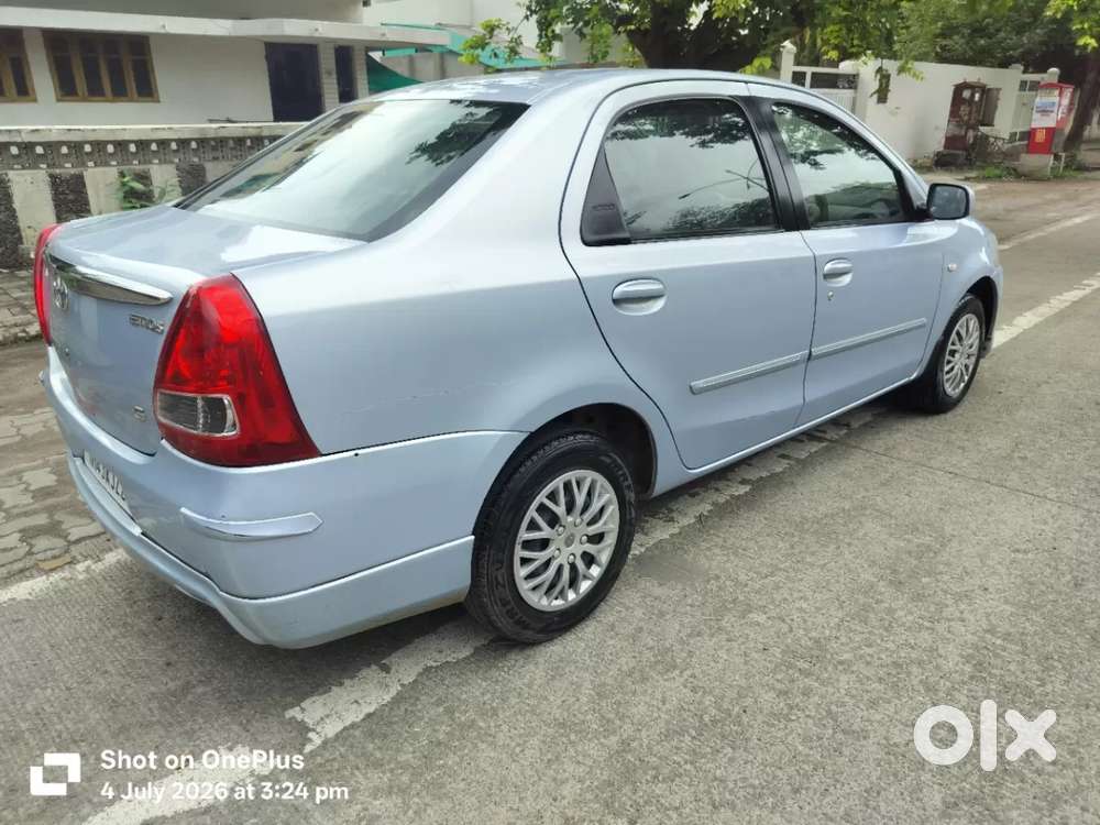 Toyota Etios 1.5 G, 2011, Petrol