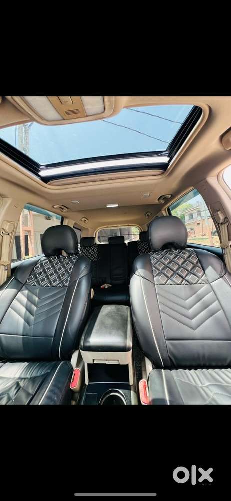 Mahindra Xuv500 2016 Diesel 130000 Km Driven