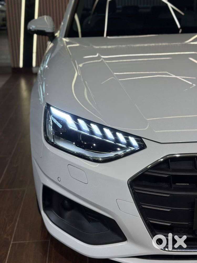 Audi A4 2.0 Premium Plus 40 Tfsi, 2024, Petrol