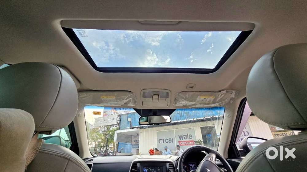 Mahindra Xuv300 W8 (o) 1.5 Diesel Amt, 2024, Diesel