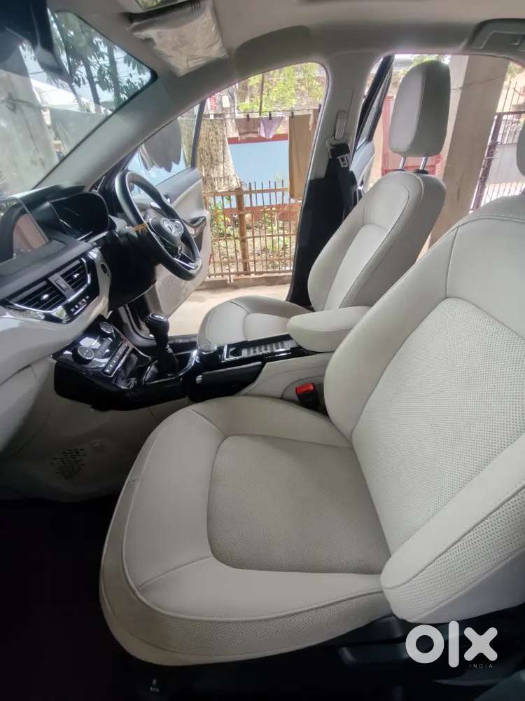 Less Than 5000 Km Driven With All Top Model Features