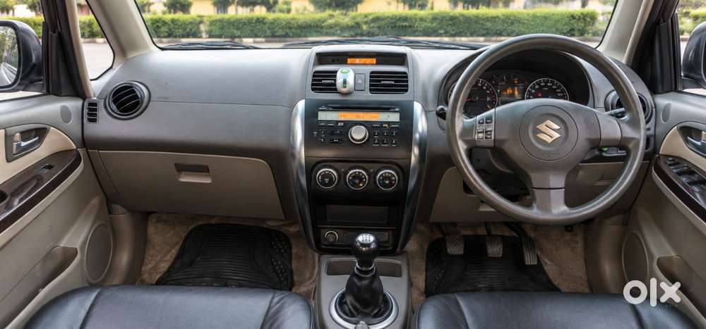 Maruti Suzuki Sx4 Zxi Mt Bsiv Leather, 2010, Cng & Hybrids