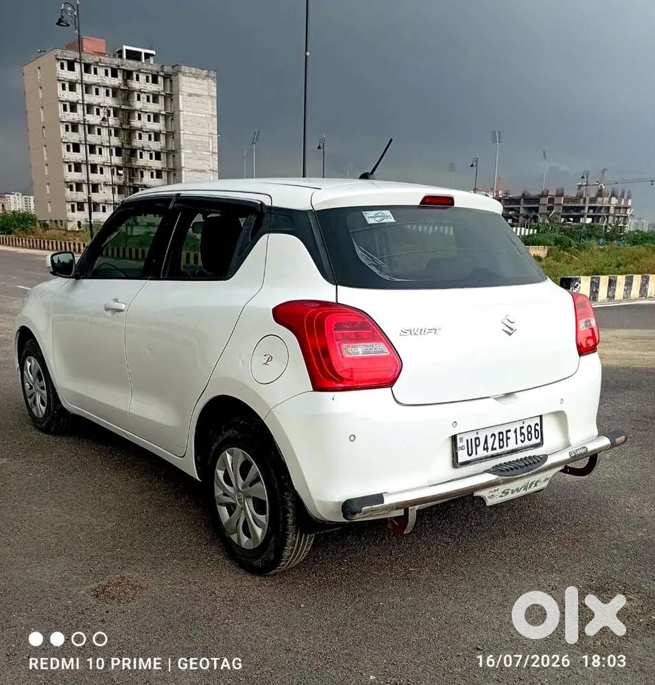 Maruti Suzuki Swift 2021
