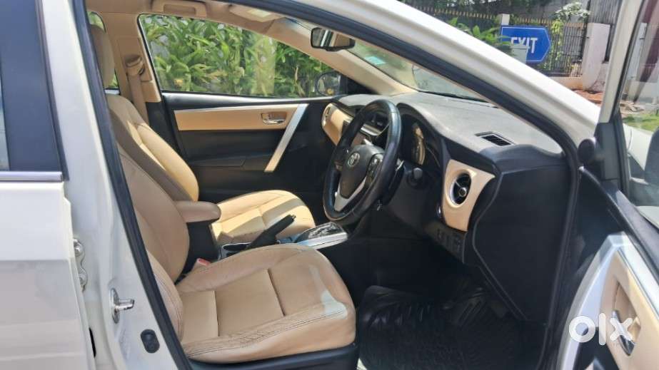 Toyota Corolla Altis Vl, 2017, Petrol