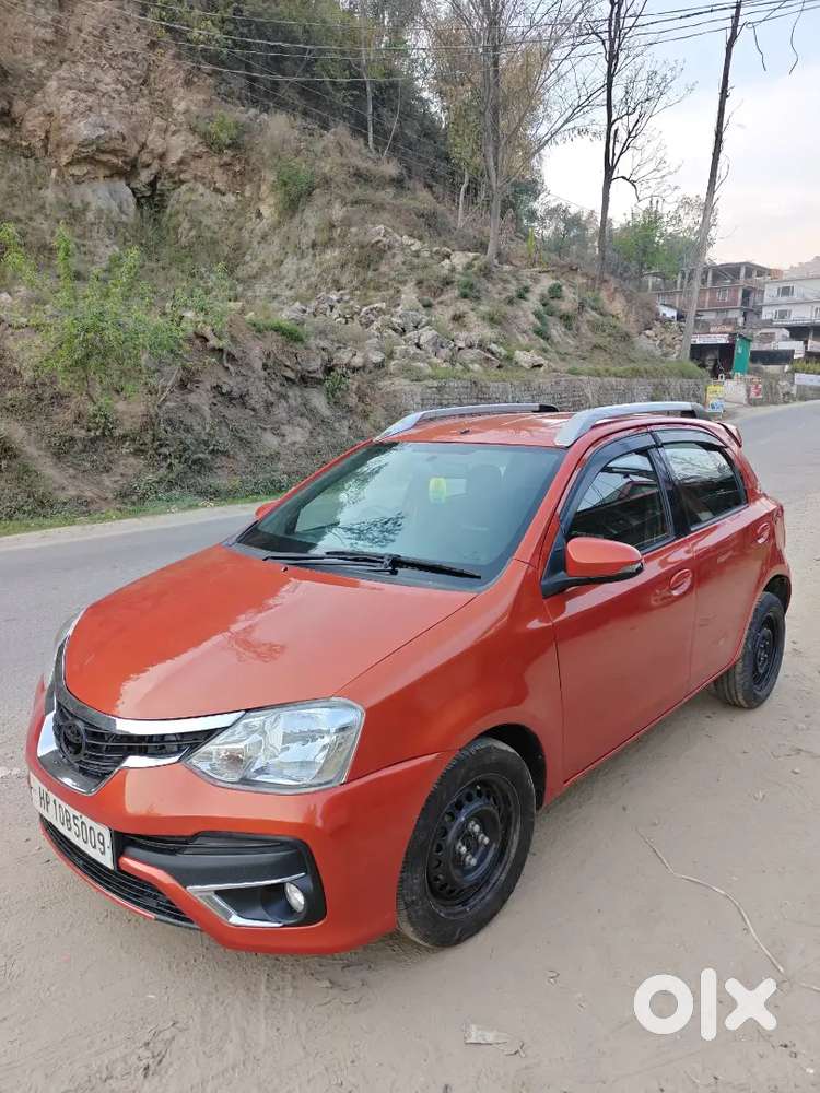 Toyota Etios Cross 2016 Petrol 112000 Km Driven